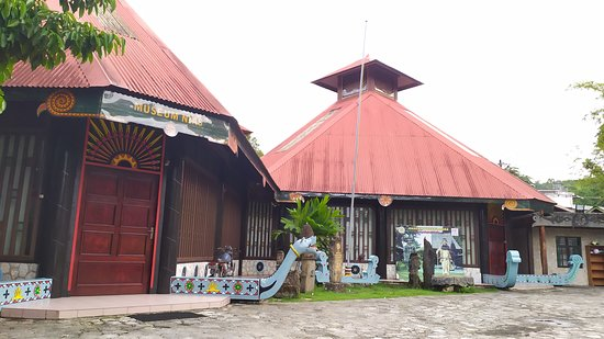 wisata Kota Gunungsitoli Museum pusaka nias